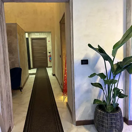 Domus Aquae & Wellness Гостевой дом 4*